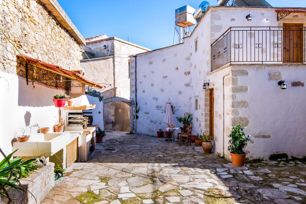 Vafes Traditional Stone Houses Экстерьер фото