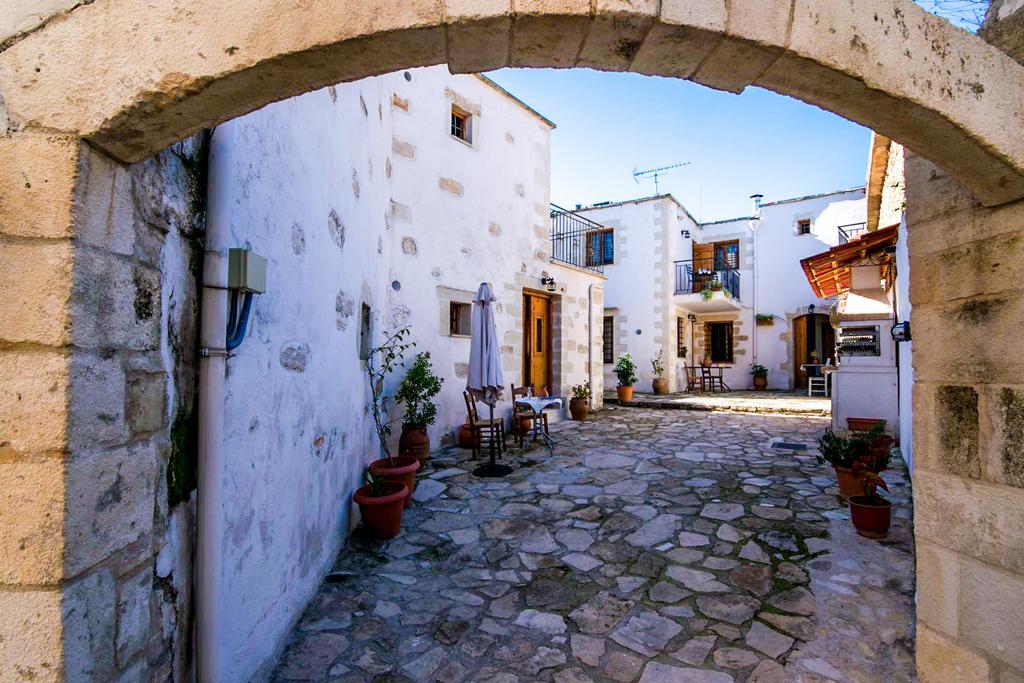 Vafes Traditional Stone Houses Экстерьер фото
