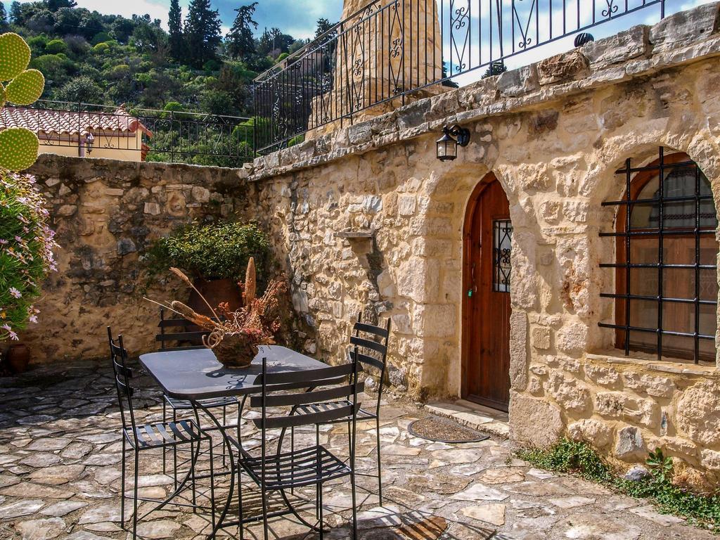 Vafes Traditional Stone Houses Экстерьер фото