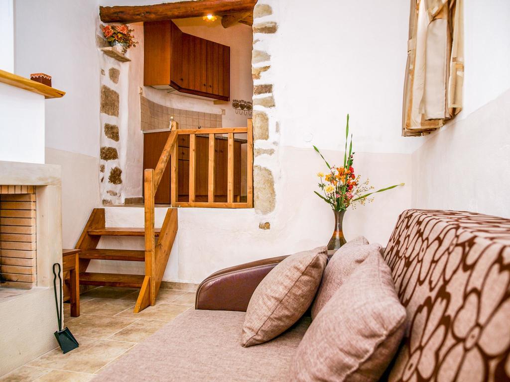 Vafes Traditional Stone Houses Экстерьер фото