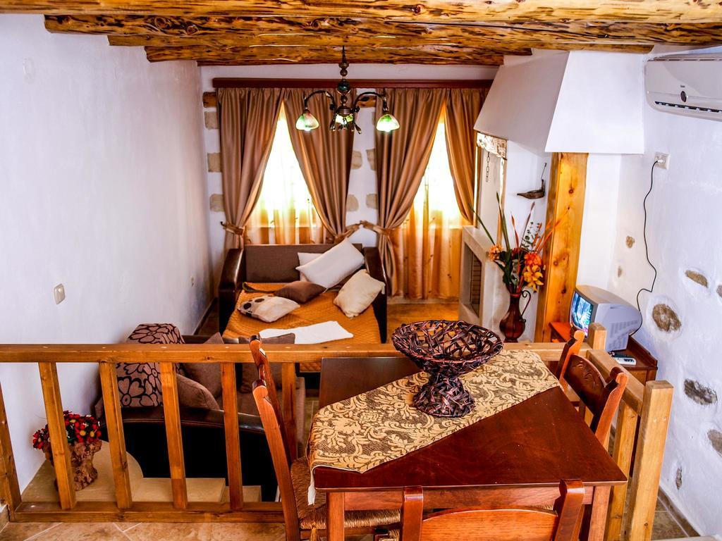 Vafes Traditional Stone Houses Экстерьер фото
